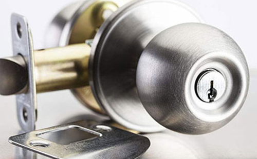 龍游配汽車鑰匙（附近換鎖電話）