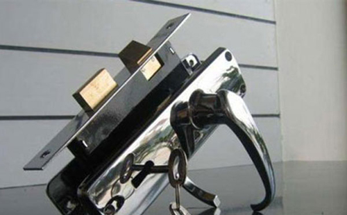 長(zhǎng)沙轎車配遙控鑰匙多少錢